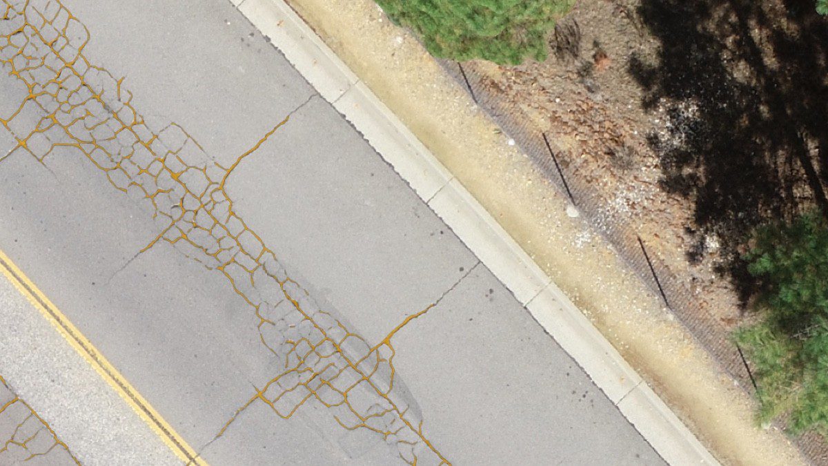 Road crack detector built on Picterra